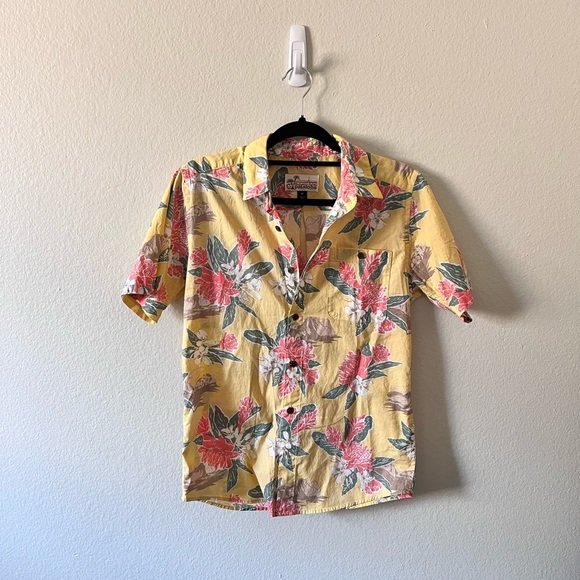 Patagonia Tops - Patagonia Pataloha Hawaiian shirt
